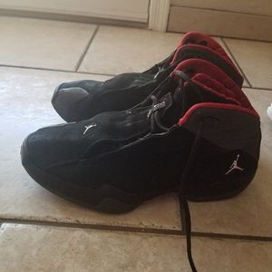 Jordans Black